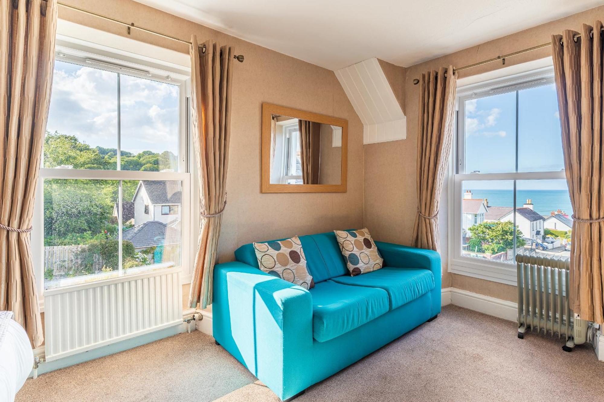 Rooms At The Highcliffe Aberporth Exterior photo